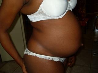 lindaschwanger - Gruppensex, Sexspielzeug, Parkplatz-Sex, Spanking, Exhibitionismus