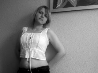 Chaiane19 - Devot, Kaviar, Oralsex, Fesselspiele, Fetisch