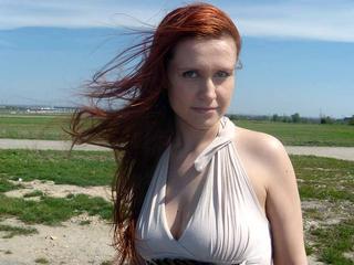 Amiraa - Voyeurismus, Parkplatz Sex, Dildosex, Pornographie, Muschi fingern