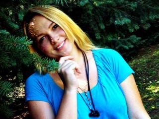 Adriana - Tattoos, Oralsex, Voyeurismus, Dominant