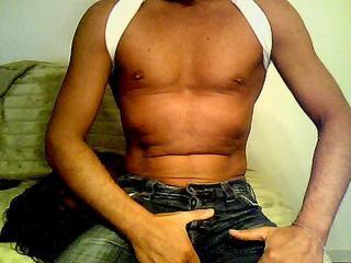 Callboy im Ruhrgebiet - Spanking, Devot, Exhibitionismus, Pornographie, Intimschmuck