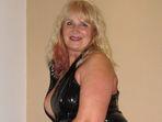 Oel, Straps  Struempfe, Natursekt, High Heels, Creme, Show mit Dildo, Devot, Reife Frucht, Lotion, Rollenspiele